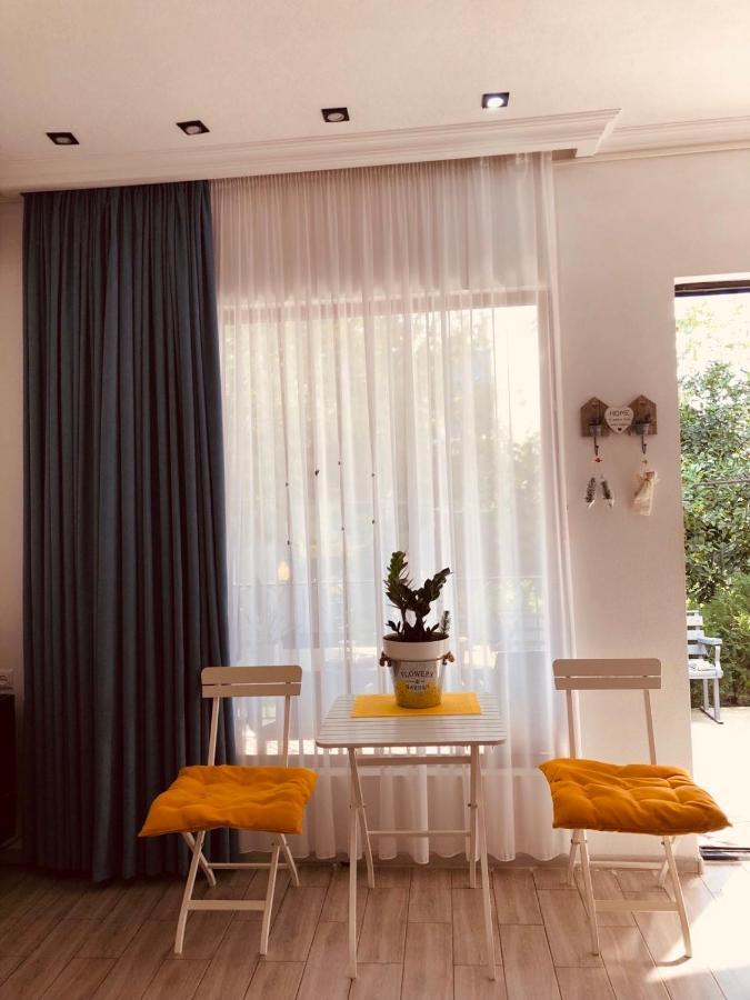 Sweet Apartment In 쿠타이시 외부 사진