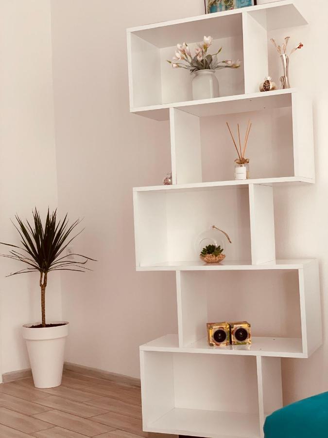Sweet Apartment In 쿠타이시 외부 사진