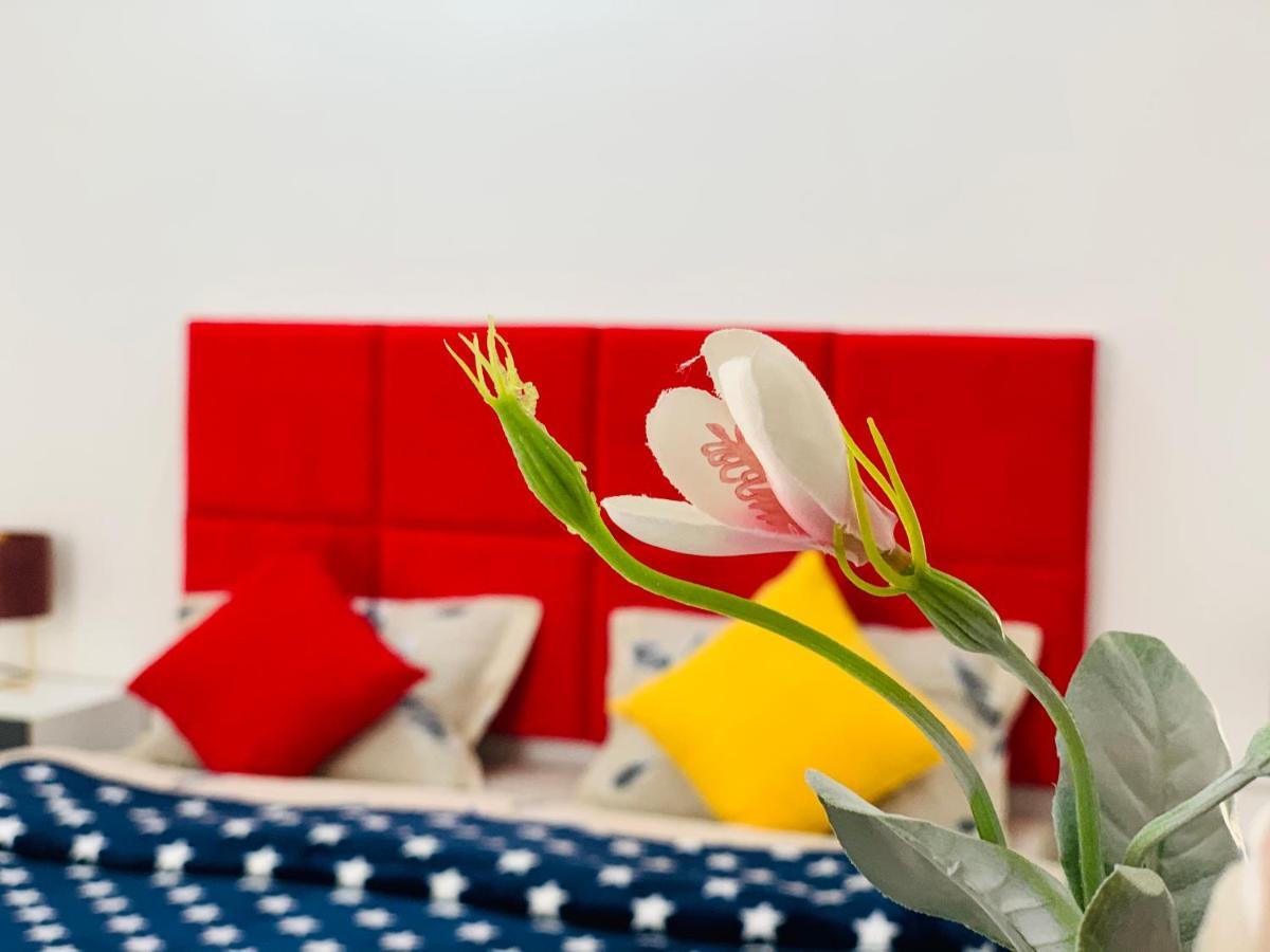 Sweet Apartment In 쿠타이시 외부 사진