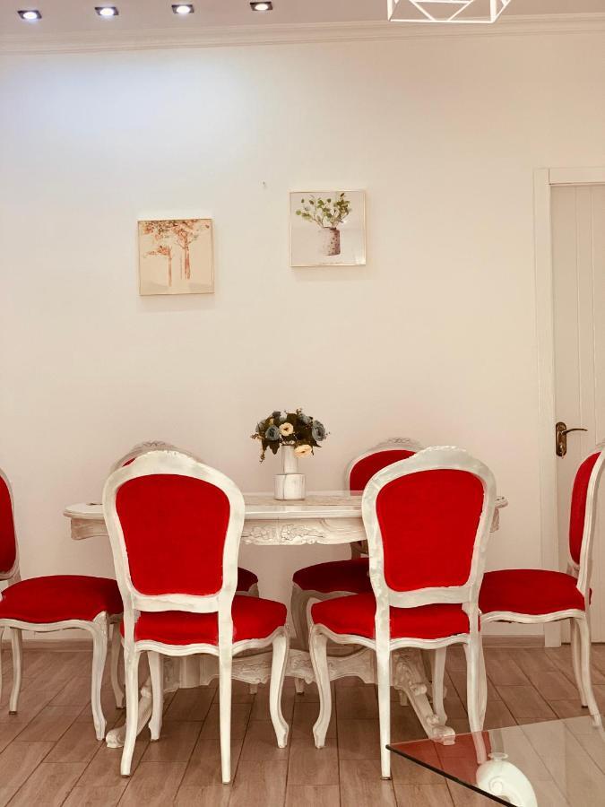 Sweet Apartment In 쿠타이시 외부 사진